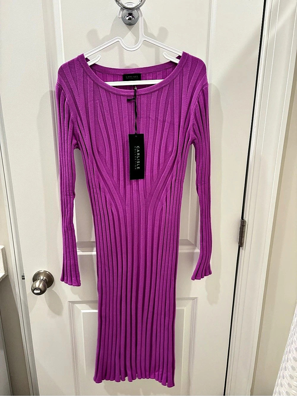 Carlisle Collection Ribbed Knit Purple Dress.